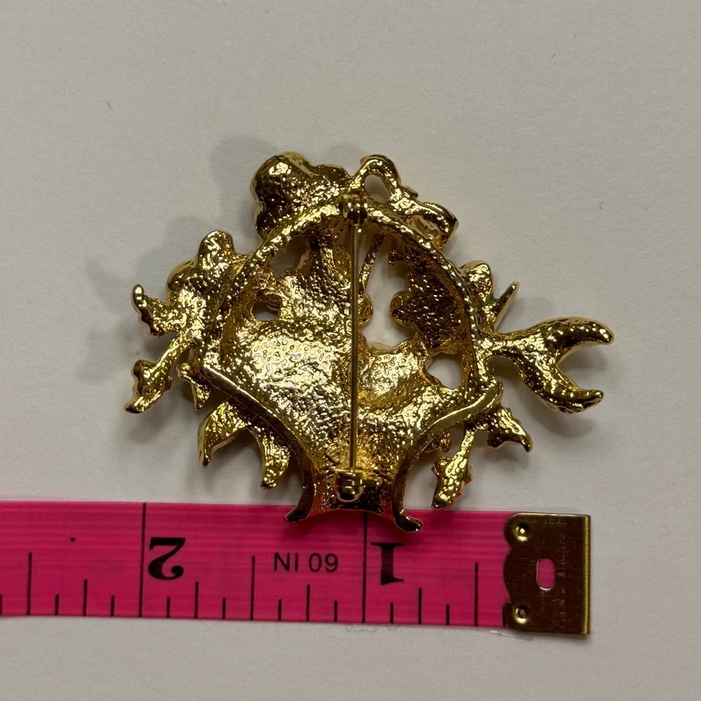 Vintage Gold‎ Tone Enamel Flower Basket Brooch Pink Blue Pansy Floral Pin